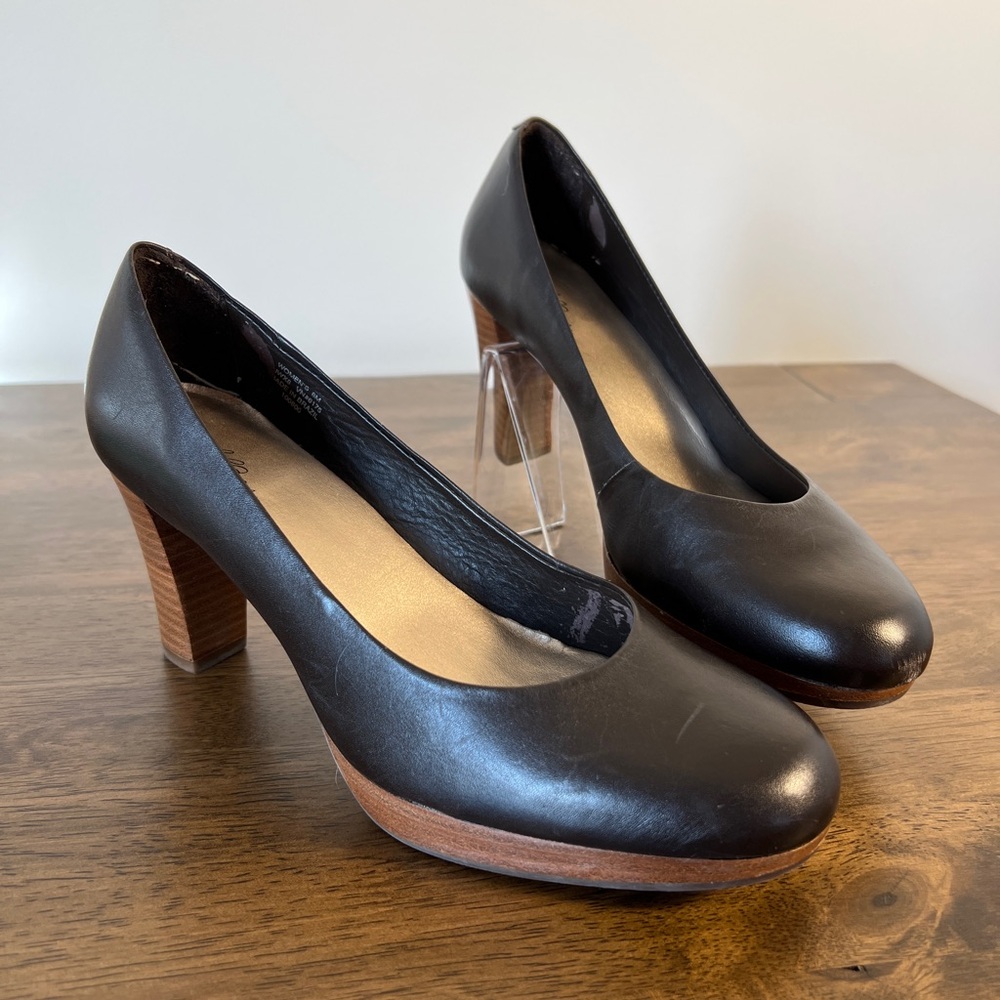 LL Bean Platform Pumps in Dark Brown, Size 8M